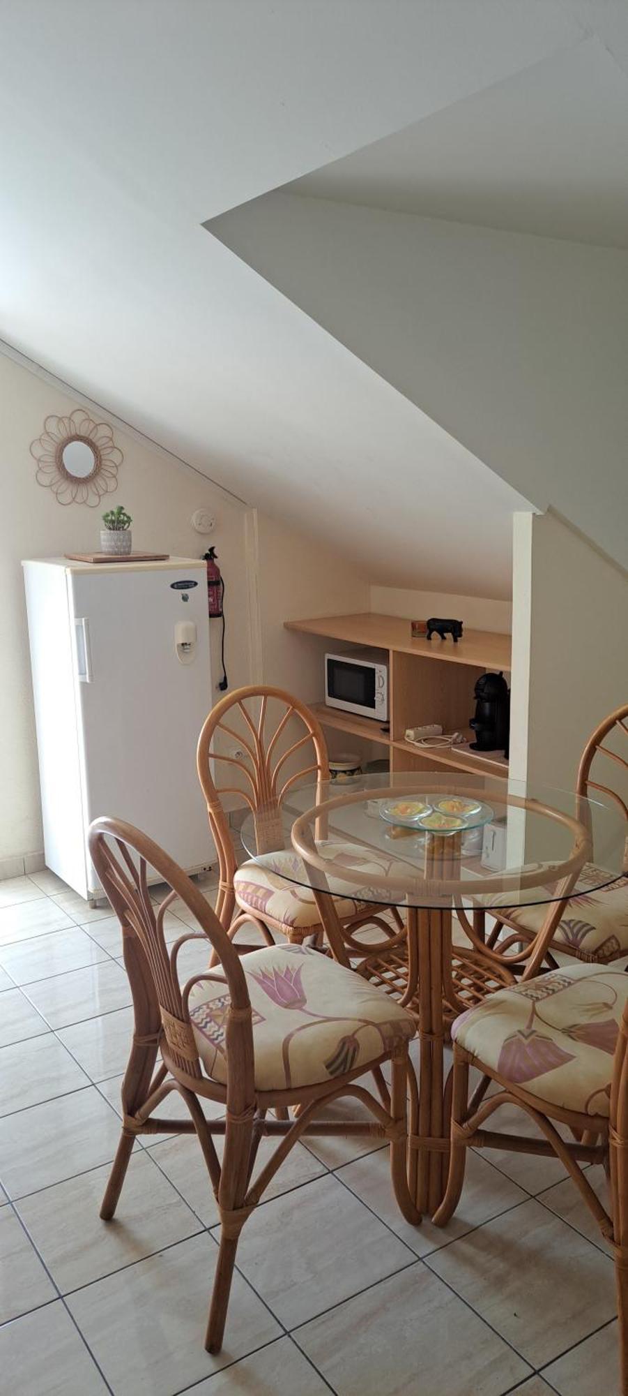 Logement Spacieux Deux Pieces A Baie Mahault Ngoại thất bức ảnh
